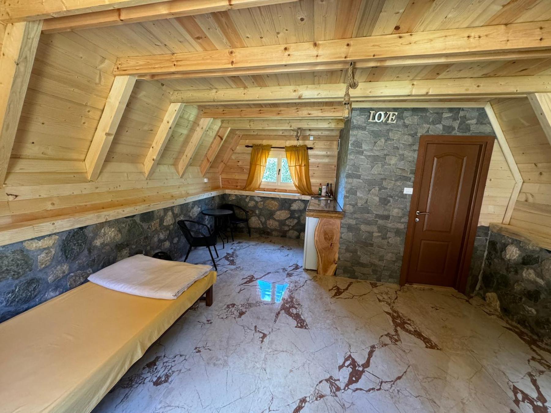 Gazela Bungalov 2 Mojkovac Bagian luar foto
